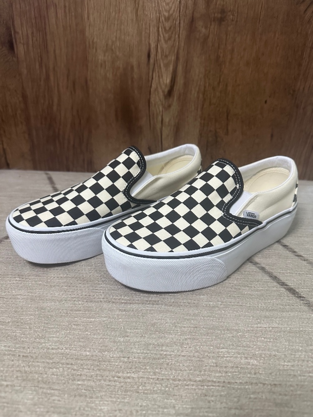Womens Size 7.5 Platform Checkered Vans